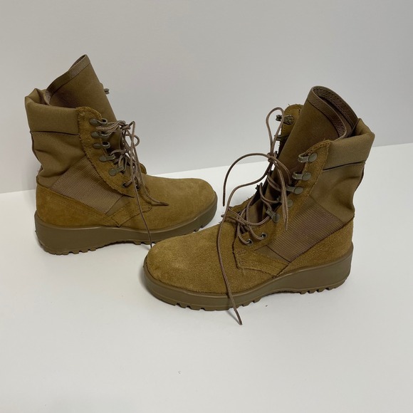 Hot Weather Army Combat Boots Coyote Vibram Sole Lace Up Size 4W Made‎ in USA - Picture 2 of 8